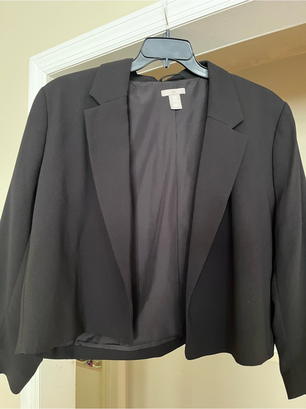 H&M Black Women's Cropped Open-Front Blazer